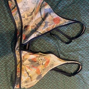 Victoria's Secret Gorgeous Floral Bralette